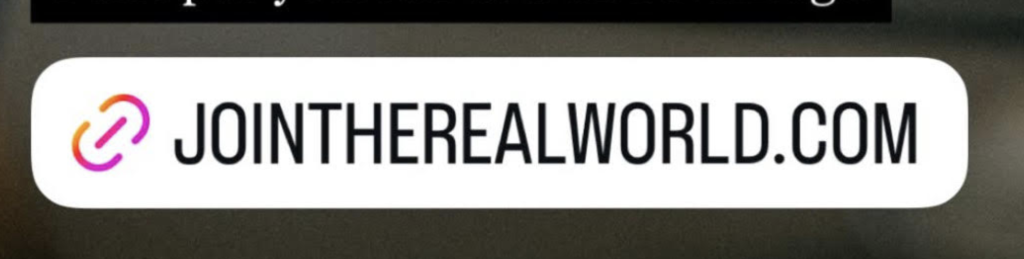 White rounded button featuring a multicolor chain logo on the left and the text jointheworld Com